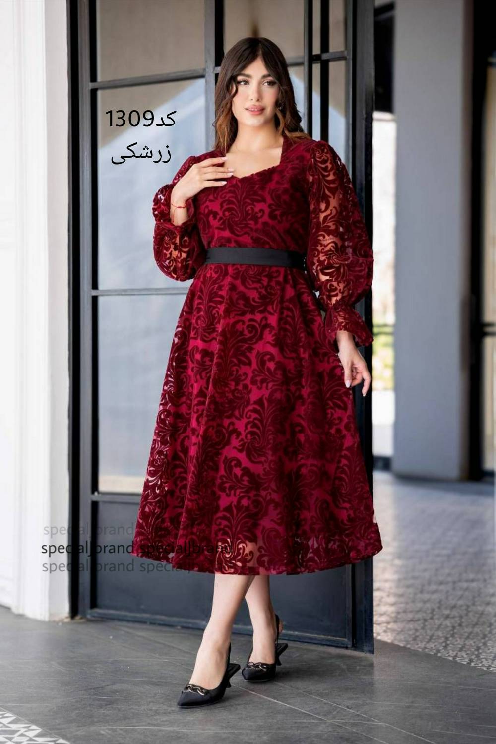تونیک مجلسی و مزونی زنانه جنس مخمل فلوک پیراهن مجلسی کوتاه دخترانه لباس تولد لباس شب لباس فرمالیته تونیک مجلسی دخترانه سایزبندی 38 الی 48
